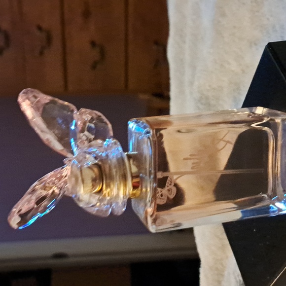 Dolly Parton perfume and spray. Nwot - Picture 2 of 3